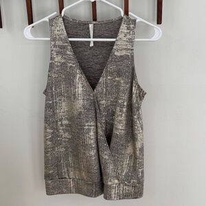 Anthropologie Women's Shimmer Sleeveless V-neck